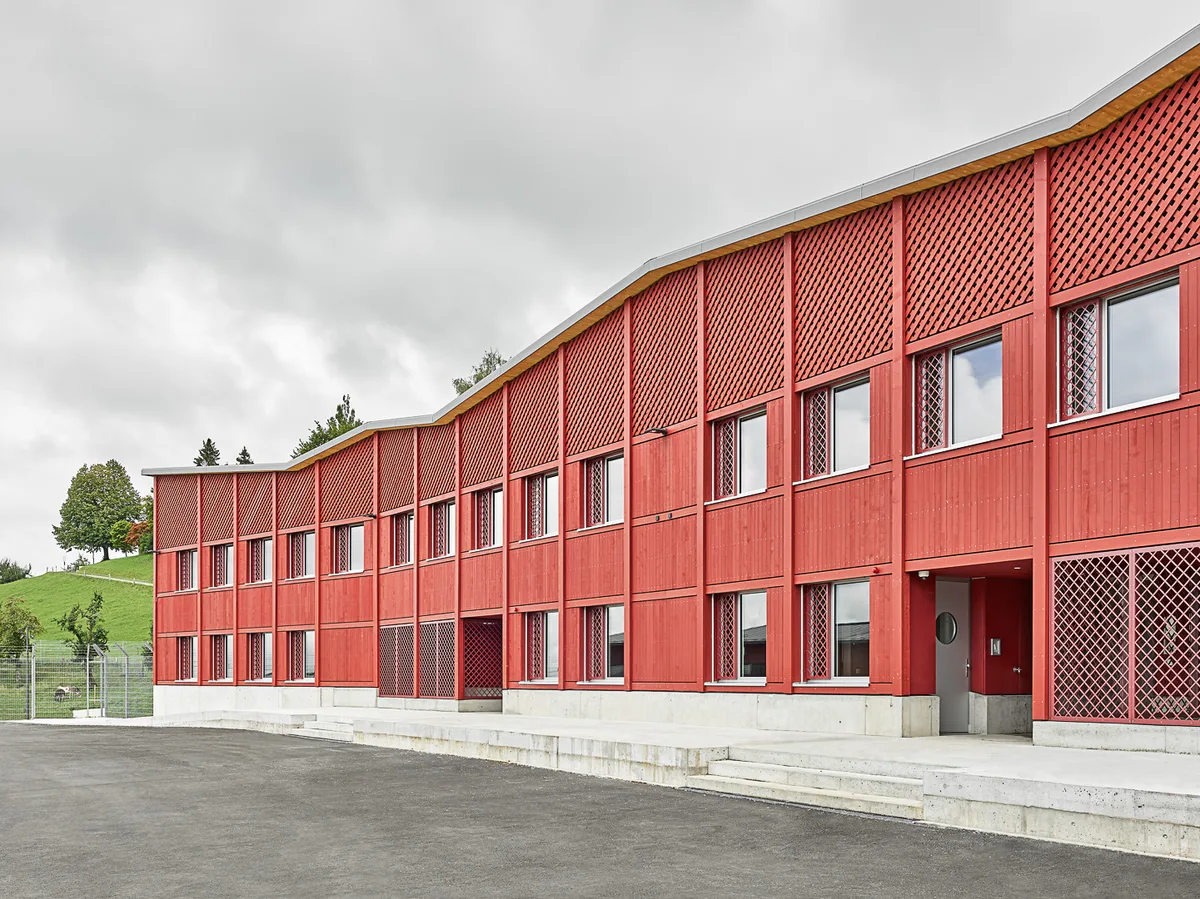 Per 28. Juli, 13 Uhr sind die Stimmen für den Publikumspreis wie folgt verteilt: Vollzugszentrum Bachtel, Hinwil (329 Stimmen), Gesundheitszentrum Rosenthal in Wald (288 Stimmen), Zellweger Park, Uster (236 Stimmen), Bürogebäude Brick in Kemptthal (148 Stimmen), Busdepot Schulhaus Schellerstrasse in Wetzikon (143 Stimmen), Giessenturm in Dübendorf (103 Stimmen), Wohnen in der Gärtnerei Uster (67 Stimmen), Wohnen in den Bäumen in Egg (44 Stimmen), Kulturzentrum Landenberghaus in Greifensee (42 Stimmen), Wohnhaus Schulstrasse in Pfäffikon (30 Stimmen), Wohnbauten Stiftung Wagerenhof in Uster (27 Stimmen), Vidit Werkhof in Bubikon (25 Stimmen), Sanierung eines historischen Wohnhauses in Bauma (20 Stimmen), The Valley in Kemptthal (13 Stimmen), Wohnhaus Bankstrasse in Uster (12 Stimmen), Neubau Kirchengemeindesaal in Rüti (9 Stimmen), Wohnüberbauung Giessenhof in Dübendorf (8 Stimmen), Umbau Feuerwehrgebäude im Dübendorfer Innovationspark (7 Stimmen), Neubau Mehrzweckgebäude der Berufsschule in Rüti (6 Stimmen), Dreifachkindergarten und Kindertagesstätte in Hinwil (5 Stimmen)