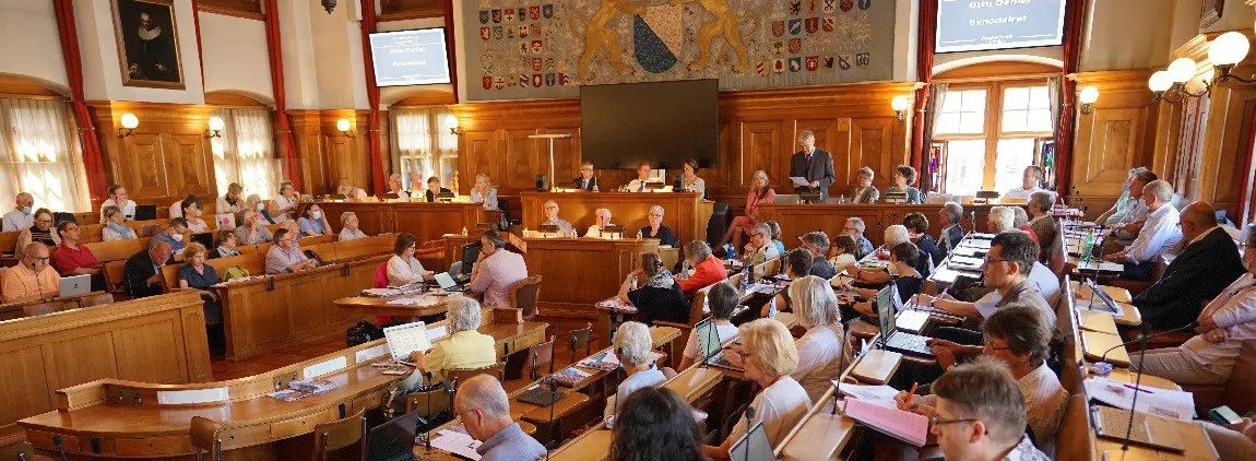 kath_synode Die Synode der römisch-katholischen Staatskörberschaft tagt mindestens vier Mal im Jahr im Rathaus in Zürich.