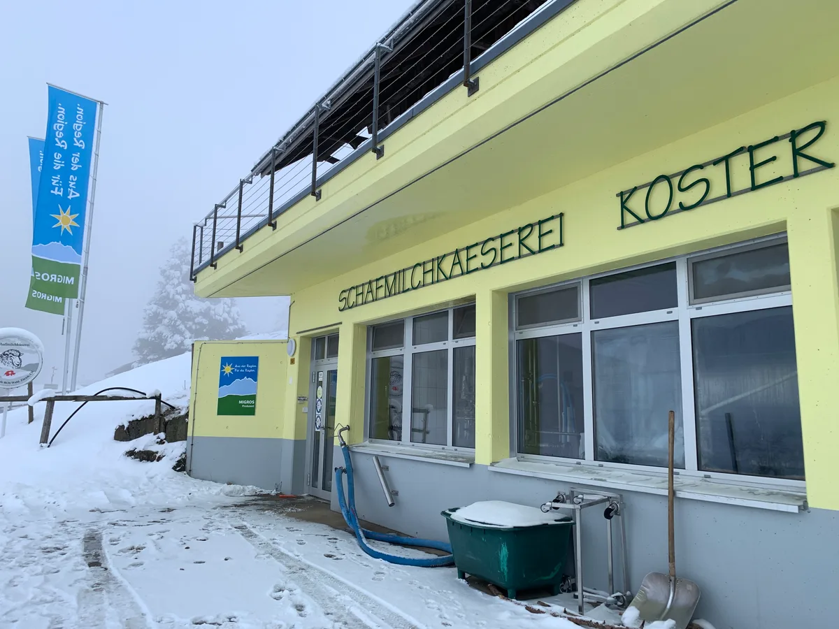 Aussenaufnahme einer Käserei.