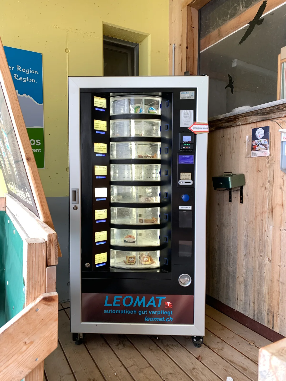 Ein Automat mit Käse drin.