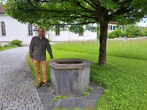Pfarrer Christian Zöbeli möchte seinen Täuflingen ermöglichen, wie Jesus unter freiem Himmel getauft zu werden. Pfarrer Christian Zöbeli möchte seinen Täuflingen ermöglichen, wie Jesus unter freiem Himmel getauft zu werden.