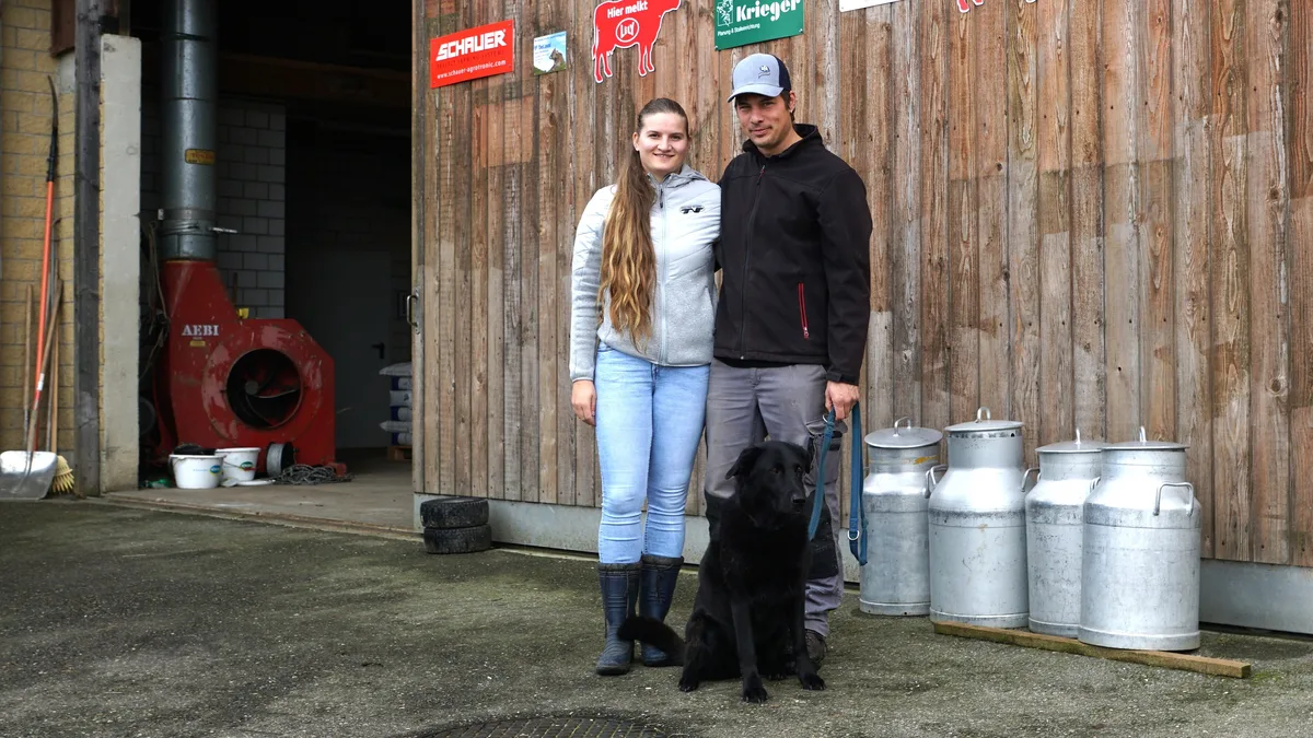 Stephanie Lanter und Reto Bieri betreiben zusammen Bieris elterlichen Hof im Turbenthaler Weiler Käfer.