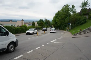 Auf dem Abschnitt zwischen Brandholzweg und Sternenkreisel wird Tempo 30 eingeführt. Auf dem Abschnitt zwischen Brandholzweg und Sternenkreisel wird Tempo 30 eingeführt.