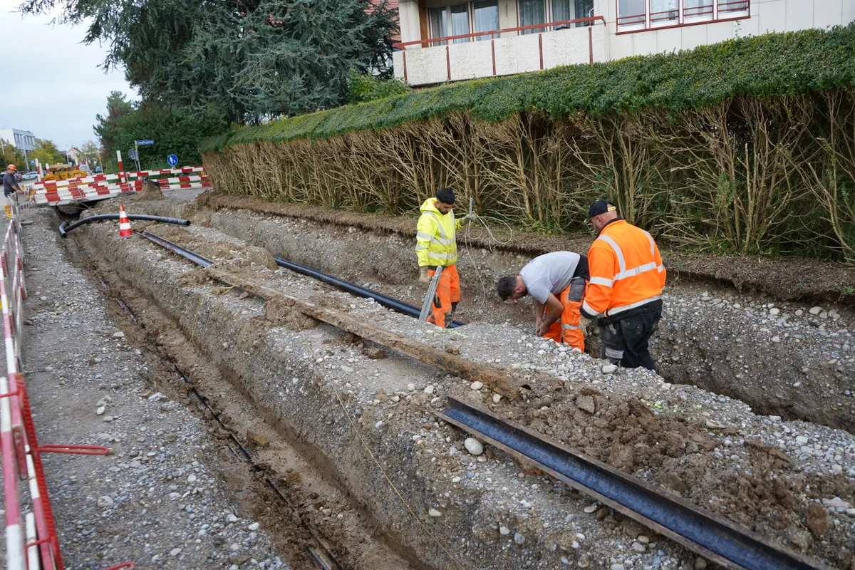 Die Grüzenstrasse wird derzeit saniert. Im Sommer 2025 sollen die Bauarbeiten abgeschlossen sein.