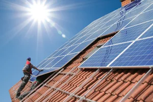 10342027-4 Symbolfoto Solaranlage, Photovoltaik, Solardach.