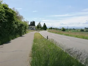 25738479-1 Hochstrasse Pfäffikon
