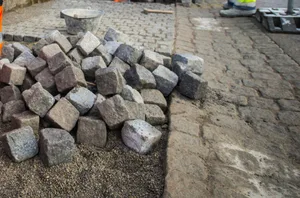 26207487-2 Ein Leser kann die Baumassnahmen an der Ustermer Kreuzstrasse nicht nachvollziehen. (Symbolbild)