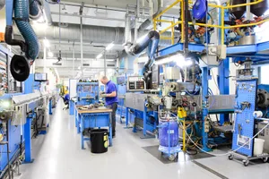 4 Kabelhersteller Huber+Suhner in Pfäffikon. Pressebilder.