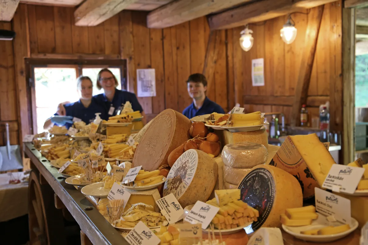 Käse – so weit das Auge reicht.
