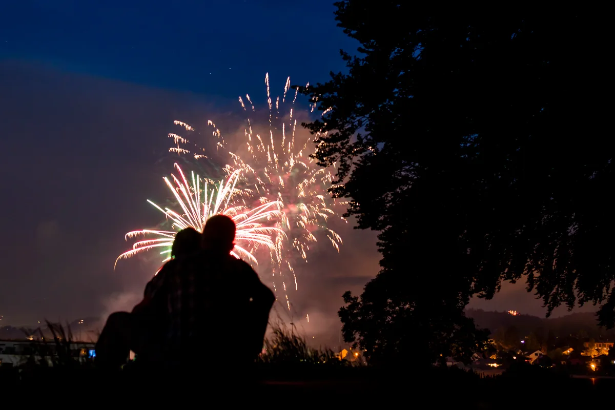 Feuerwerk in Fehraltorf. Foto: Christian Merz Feuerwerk in Fehraltorf. Foto: Christian Merz