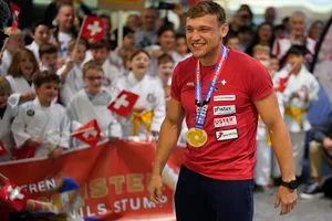 Empfang des Judo Weltmeisters Nils Stump am Flughafen Zürich Empfang des Judo Weltmeisters Nils Stump am Flughafen Zürich
