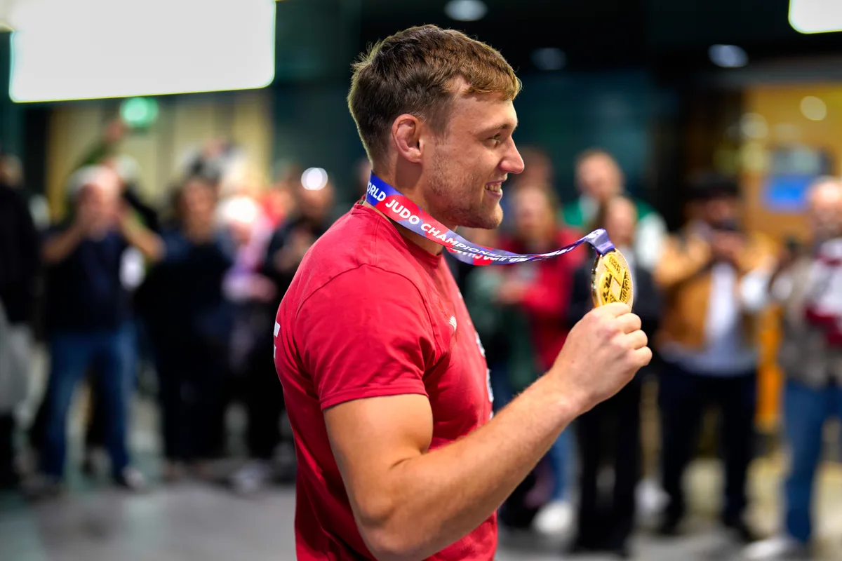 Empfang des Judo Weltmeisters Nils Stump am Flughafen Zürich