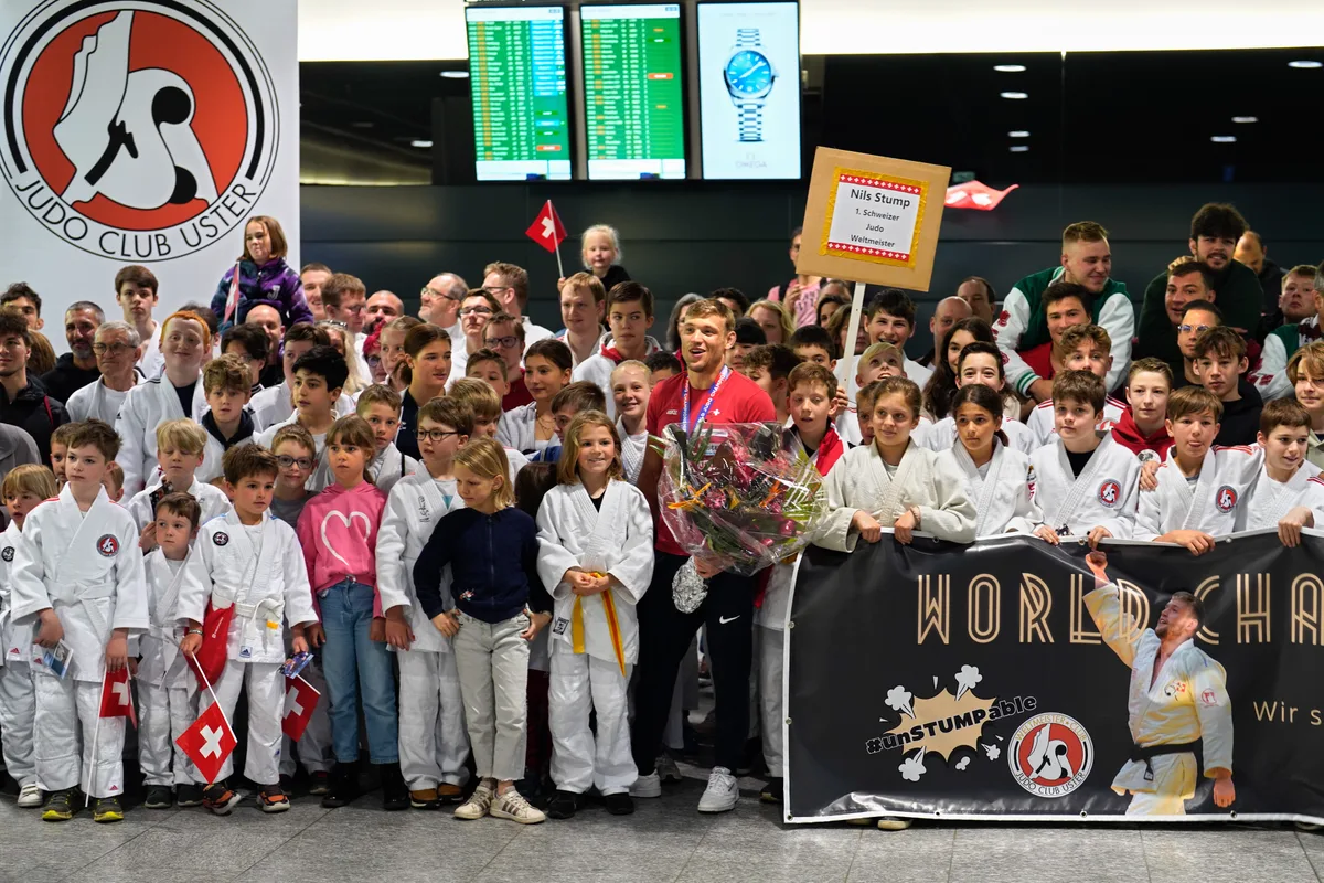 Empfang des Judo Weltmeisters Nils Stump am Flughafen Zürich