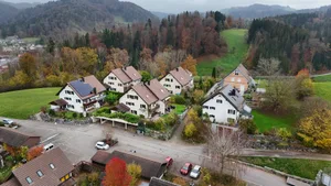 27879391-5 Der Marktwert für ein typisches Einfamilienhaus im Kanton Zürich liegt bei 1,7 Millionen Franken. (Archiv)