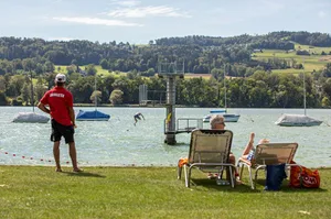 Das Strandbad selbst bleibt wie gewohnt geöffnet, und das Wasser in den Schwimmbecken sowie in den Duschen ist nicht betroffen. Das Strandbad selbst bleibt wie gewohnt geöffnet, und das Wasser in den Schwimmbecken sowie in den Duschen ist nicht betroffen.
