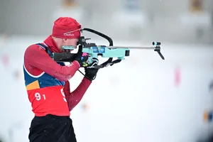 29640824-5 epa12749676 Sebastian Stalder of Switzerland competes in the Men's 4x7.5km Relay of the Biathlon competitions at the Milano Cortina 2026 Winter Olympic Games, in Anterselva, Italy, 17 February 2026. EPA/MARTIN METELKO