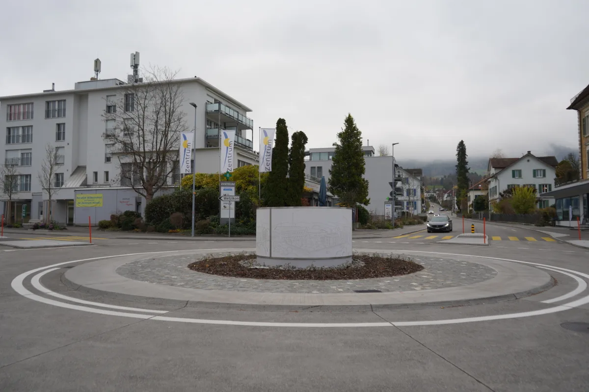 Dem Schättikreisel in Hinwil wurden die Zältli geklaut.