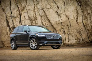 Mit einem solchen Volvo ist die Wetziker Stadtpolizei künftig unterwegs. Mit einem solchen Volvo ist die Wetziker Stadtpolizei künftig unterwegs.