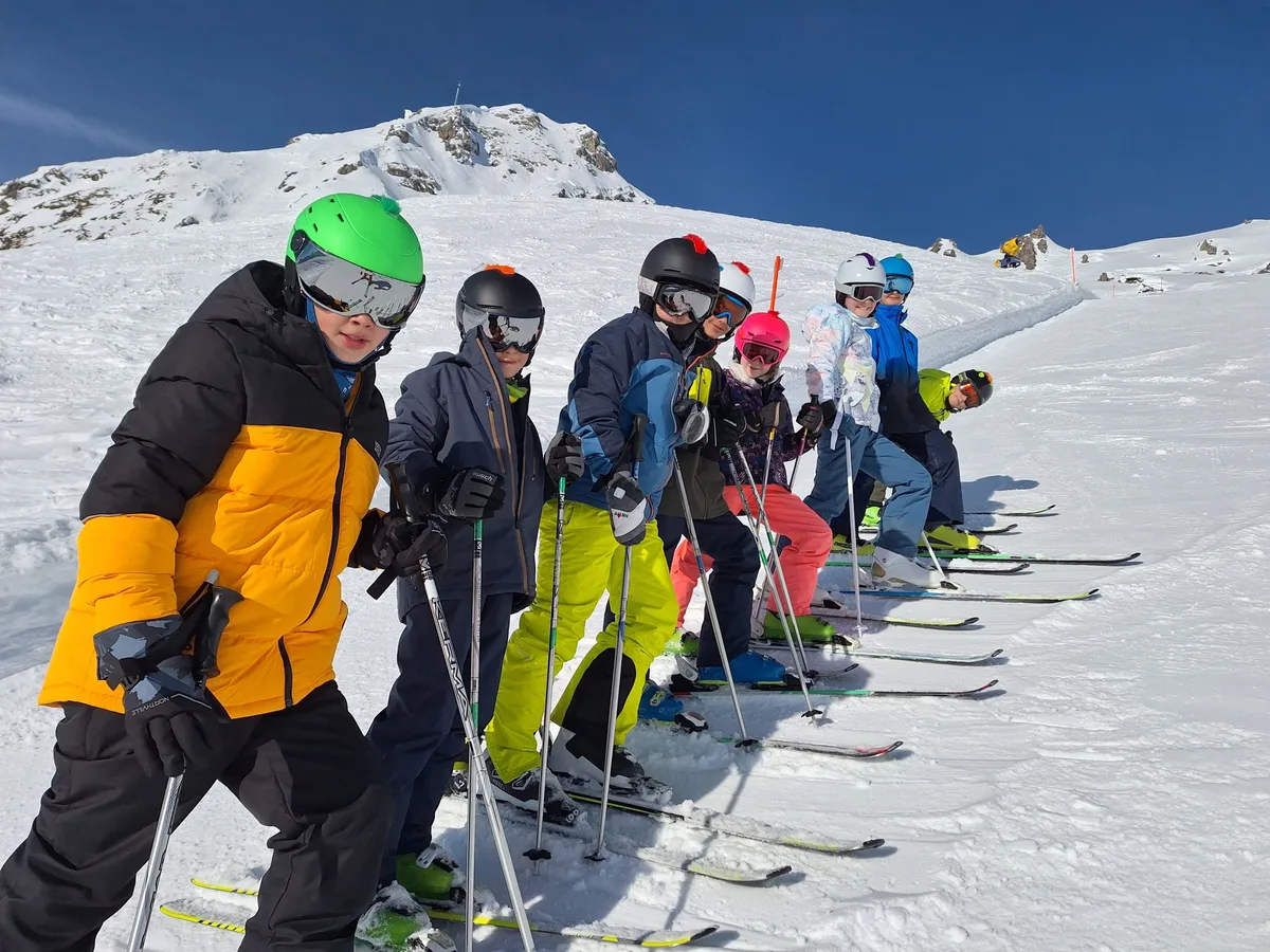 Impressionen aus dem Wintersportlager der Primarschule Rüti in Arosa vom 11. bis 16. Februar 2024. Impressionen aus dem Wintersportlager der Primarschule Rüti in Arosa vom 11. bis 16. Februar 2024.