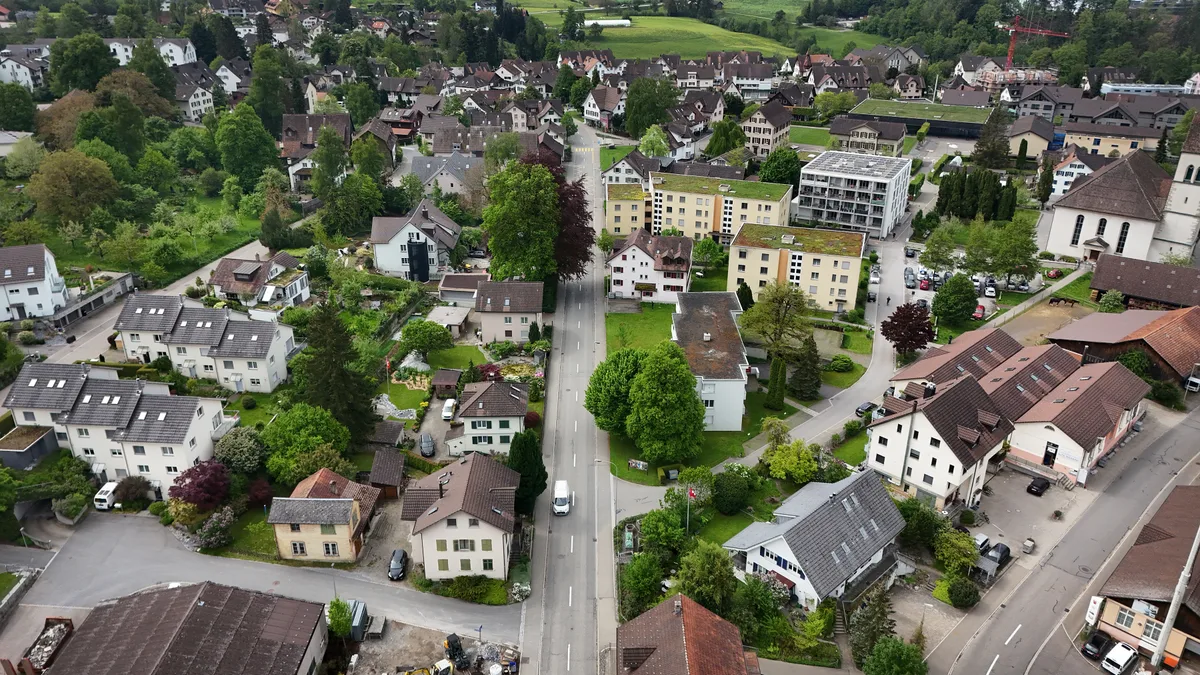 Auf direktem Weg zum Zusatzkredit: Auch Bäretswil unterstützt das GZO Spital. Auf direktem Weg zum Zusatzkredit: Auch Bäretswil unterstützt das GZO Spital.