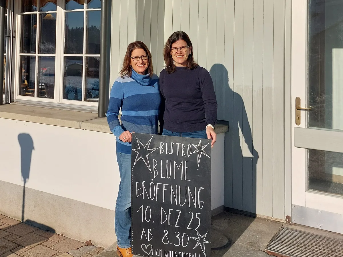 Angela Gander und Fabeinne Beuret wollen die «Blume» in Fischenthal zum Dorftreffpunkt machen. Angela Gander und Fabeinne Beuret wollen die «Blume» in Fischenthal zum Dorftreffpunkt machen.