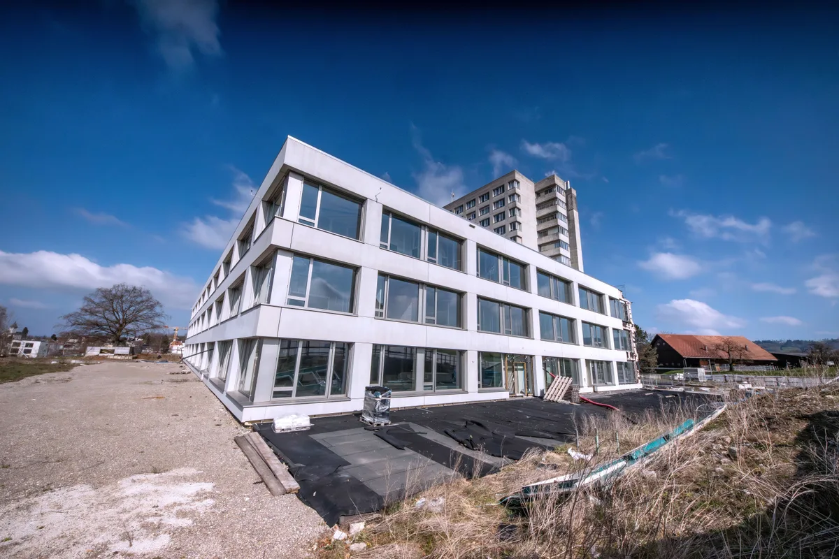 Miete in den eigenen Immobilien: Sollte der Infracore-Deal zustande kommen, müsste das GZO Spital Wetzikon 3,9 Millionen Franken Miete bezahlen. Miete in den eigenen Immobilien: Sollte der Infracore-Deal zustande kommen, müsste das GZO Spital Wetzikon 3,9 Millionen Franken Miete bezahlen.