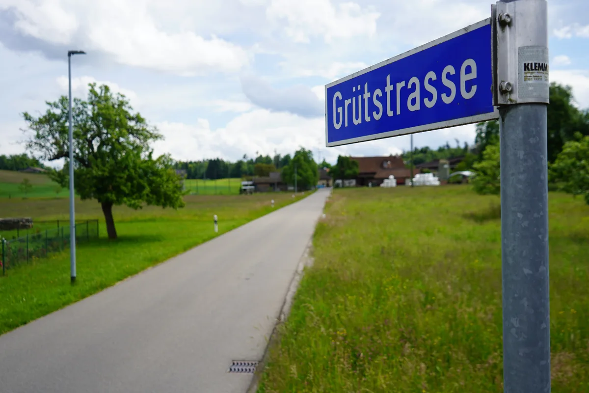 Die Gemeinde Gossau kämpft mit Schleichverkehr auf kommunalen Strassen. Betroffen ist auch die Grütstrasse.