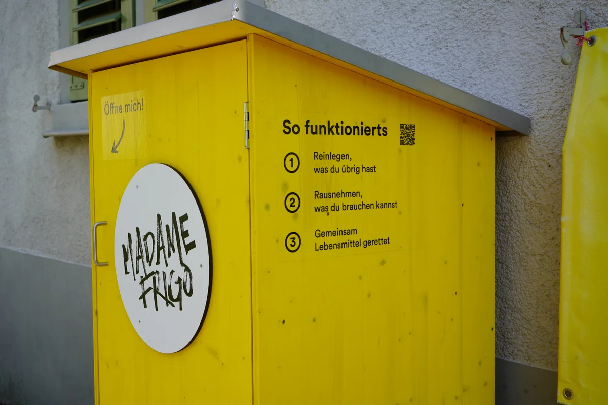 Frigo Wald öffentlicher Kühlschrank