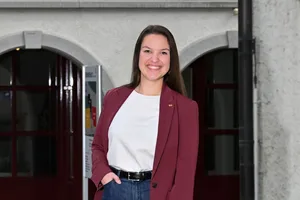 30431354-2 Jasmin Aeschbacher