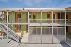 Diese Asylunterkunft in Gossau wurde vom Baubüro in situ geplant. Diese Asylunterkunft in Gossau wurde vom Baubüro in situ geplant.