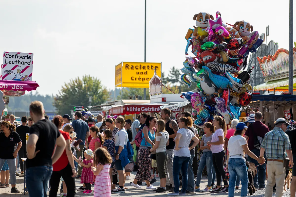 Ein Herbstfest anstatt der Chilbi in Hinwil: Die Zuckerwatten werden aber gleich schmecken. (Archiv) Ein Herbstfest anstatt der Chilbi in Hinwil: Die Zuckerwatten werden aber gleich schmecken. (Archiv)