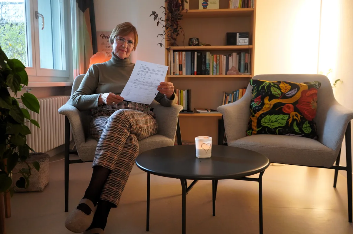 Rosalie Fouché hat sich in der Alters-WG gut eingelebt. Aber den Gürtel muss sie trotz Entgegenkommen des Vereins enger schnallen.