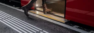 Am Bahnhof Kemptthal soll ab Ende 2024 ein barrierefreier Ein- und Ausstieg möglich sein. Am Bahnhof Kemptthal soll ab Ende 2024 ein barrierefreier Ein- und Ausstieg möglich sein.
