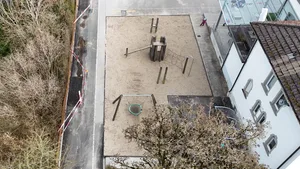 29273758-6 Sammelaktion für neuen Spielplatz in Kyburg