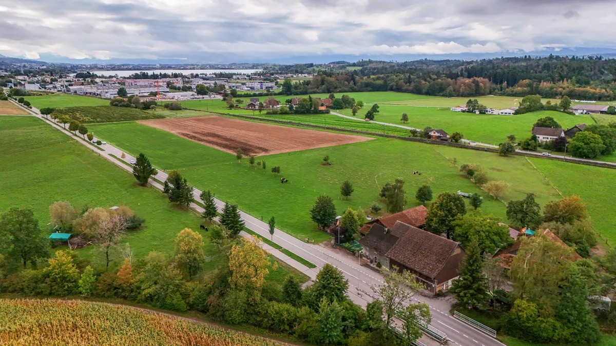 In der Nähe vom Flugplatz Speck, zwischen Fehraltorf und Pfäffikon, ist das Kiesabbaugebiet geplant.