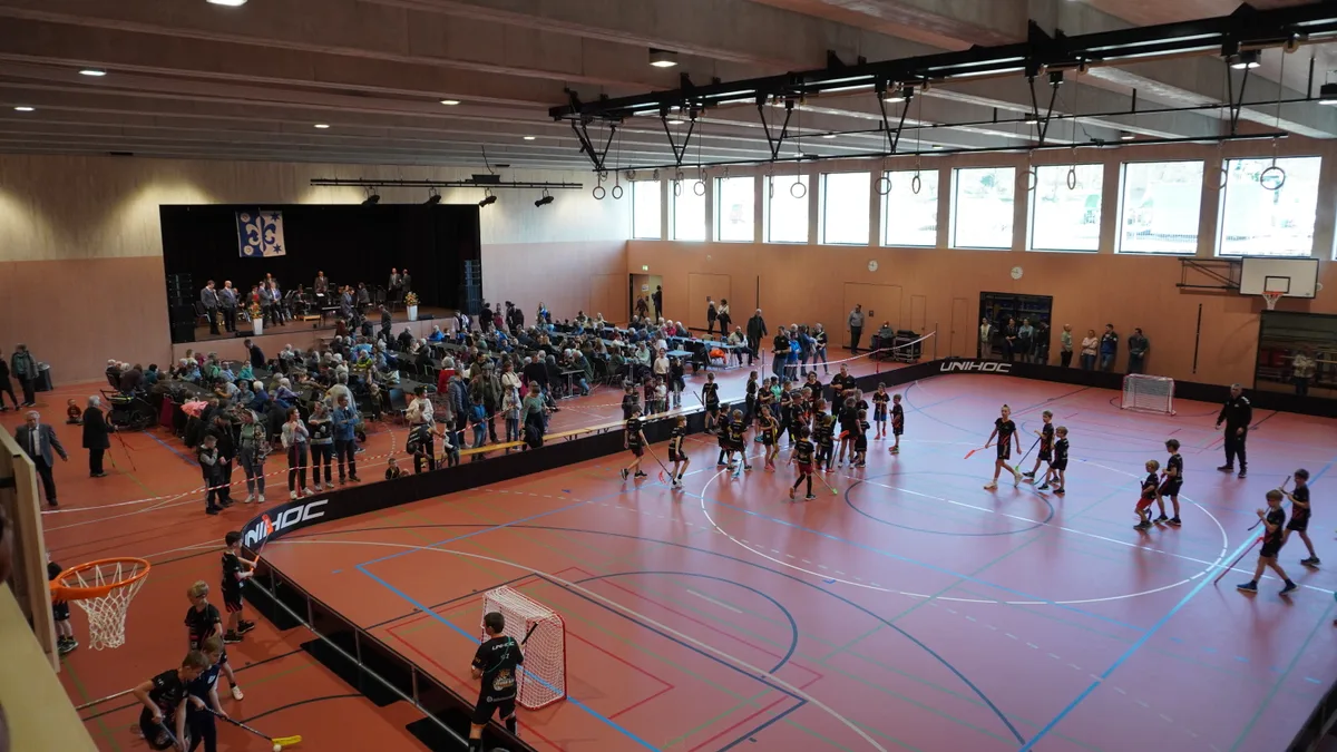 Die ZO Pumas zeigten in der neuen Mehrzweckhalle ihr Können.