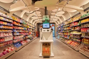 28395597-1 Wie bereits der Teo-Shop in der Winterthurer Lokstadt (Bild) wird auch der Teo im Valley in ein bestehendes Gebäude integriert.