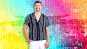 Dylan feiert schon zum zweiten Mal für die Kamera. Dylan feiert schon zum zweiten Mal für die Kamera.