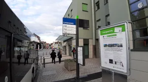 22695384-5 Stelen VBG Versuchsbetrieb Informationssystem Haltestellen