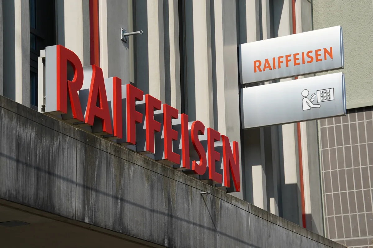 Die Raiffeisenbank Zürcher Oberland ist im ersten Halbjahr 2026 erneut gewachsen.