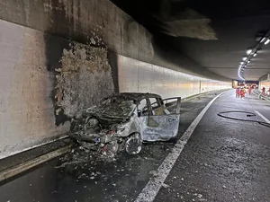 24684142-2 Laut der Kantonspolizei Zürich ereignete sich der Unfall in einer Unterführung.