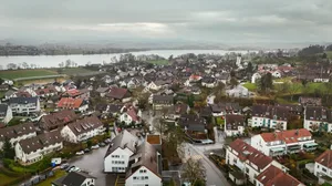 27546296-2 Maur schneidet im Gemeinderanking 2025 am besten ab.