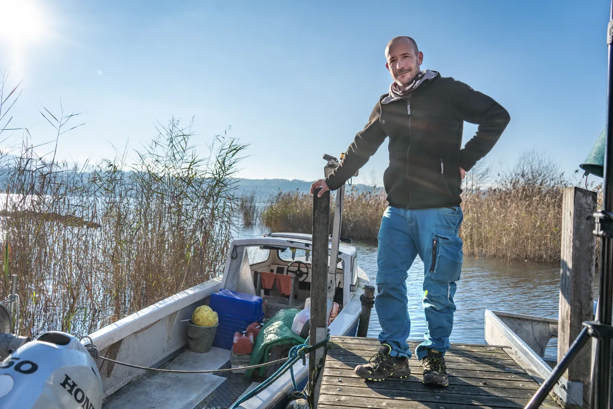 Seit vier Generationen fischt die Familie Weidmann auf dem Zürichsee. Jetzt hat Samuel Weidmann auch die Seepacht auf dem Greifensee erworben.