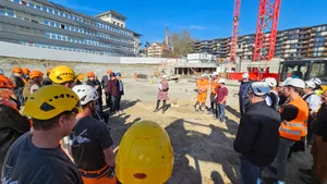 29340754-1 Der Grundstein auf dem Sagi Areal ist gelegt.