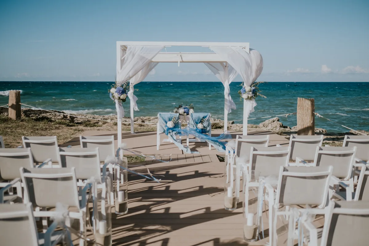 Cuore Weddings organisiert Hochzeiten in Italien und der Schweiz. Cuore Weddings organisiert Hochzeiten in Italien und der Schweiz.