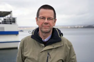 29522940-6 Piet Spaak