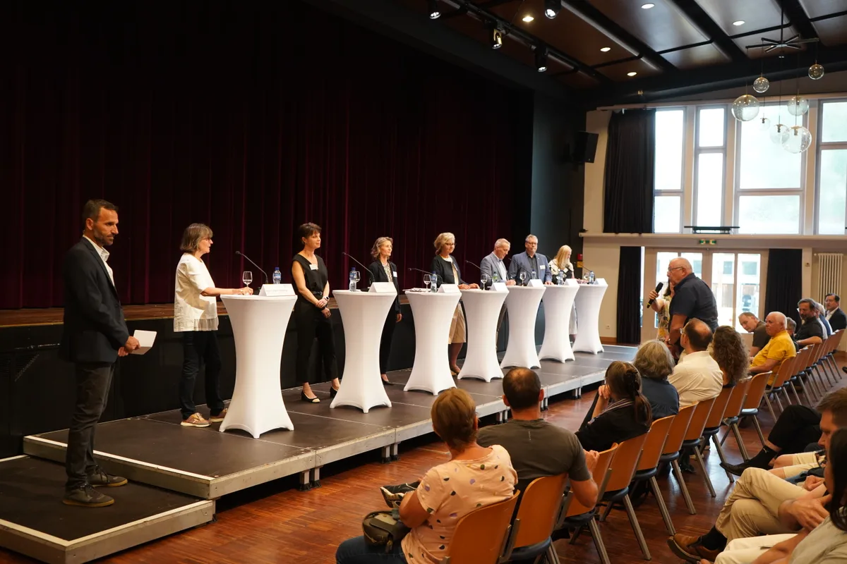 Impressionen vom Dialog mit dem Stadtrat in Uster am 01.06.2023