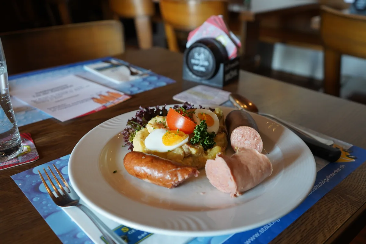 Schüblig Zischtig Mönchaltorf