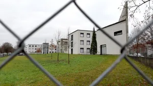 Flüchtlingsunterkunft Kaserne Kader-Ausbildungszentrum
Asylunterkunft Flüchtlingsunterkunft Kaserne Kader-Ausbildungszentrum
Asylunterkunft