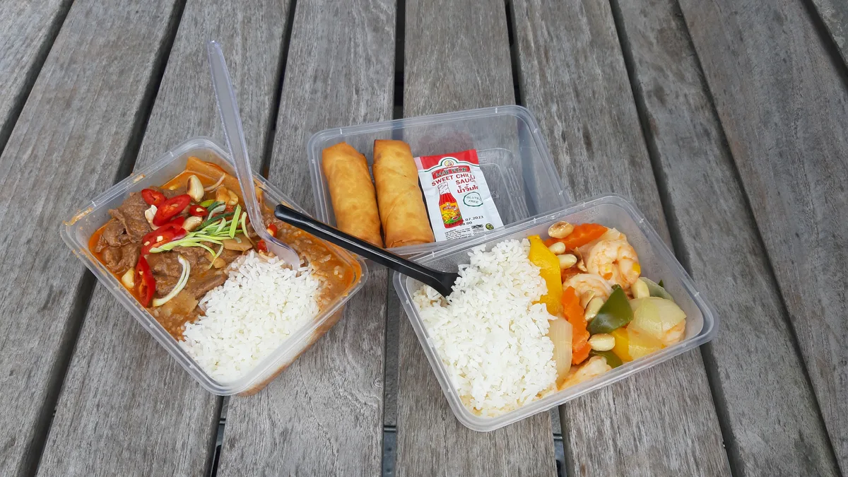 Serie Foodtruck Dübendorf Thaifood Aroimak